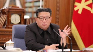 Covid na Coreia do Norte é uma catástrofe, diz Kim Jong-un
