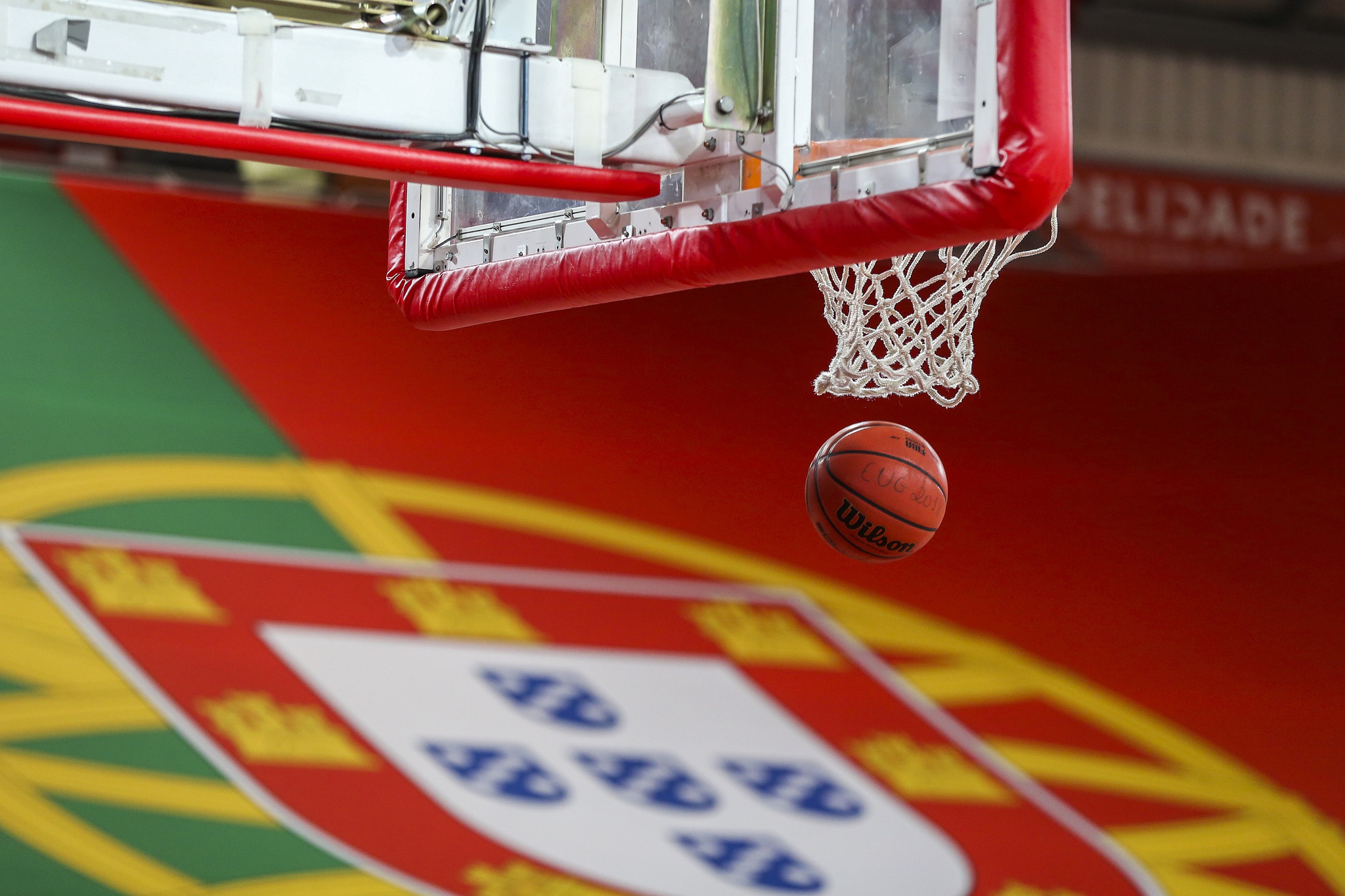 Basquetebol: Portugal eliminado na qualificação para o Mundial de 2023 -  CNN Portugal