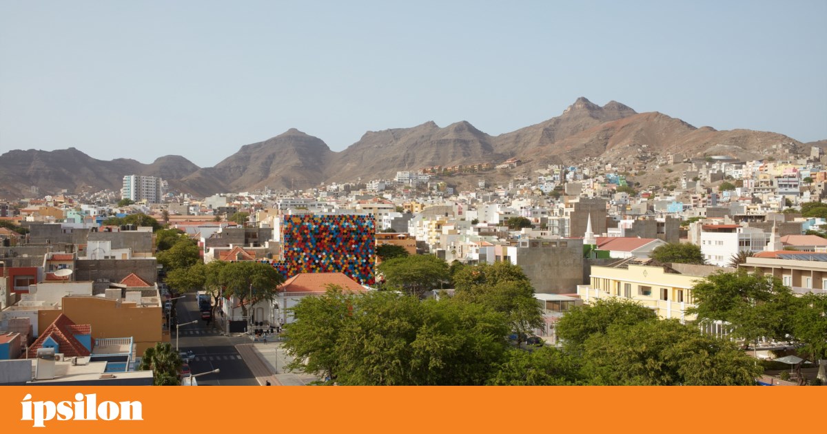 Cabo Verde quer promover a arte, o artesanato e o design “sem hierarquias nem complexos” | Artes – [Blog da Solange Pereira]