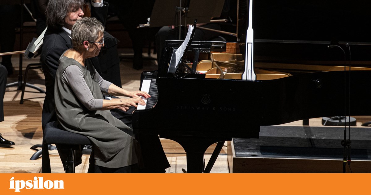 Maria João Pires em digressão com 40 concertos até Junho de 2023 Maria João Pires em digressão com 40 concertos até Junho de 2023