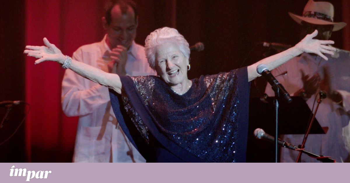 Anglea Singer Aos 95 anos, Angela é candidata ao Grammy Latino de Melhor Nova Artista ...
