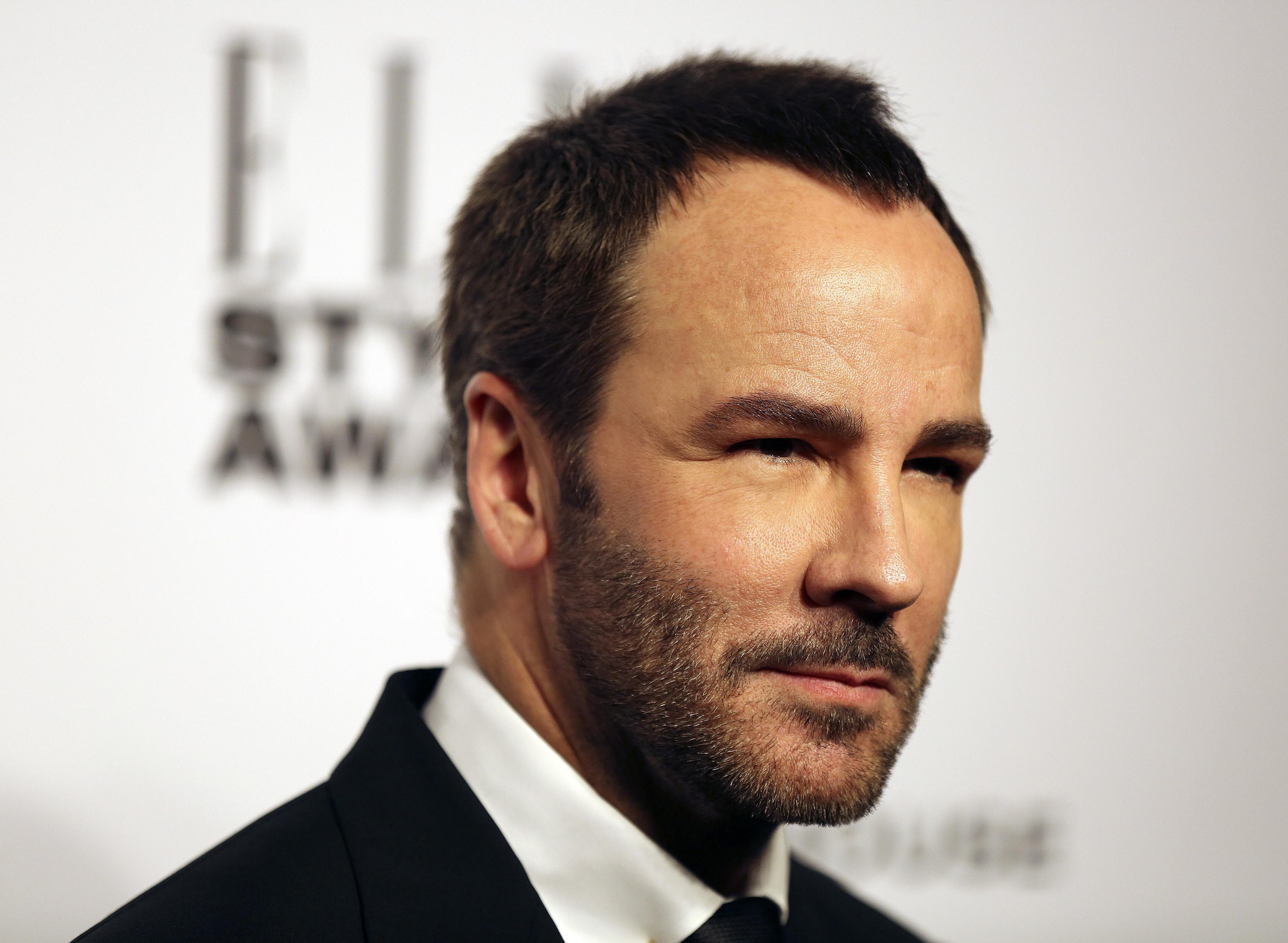 Diretor e estilista Tom Ford causa polêmica ao dizer que todos os