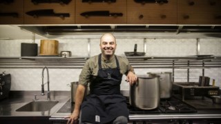 NEG nelson garrido - 29 Novembro 2022 - PORTUGAL, Porto - Restaurante Euskalduna Studio do chef Vasco Coelho Santos (na foto), recebeu a primeira estrela Michelin