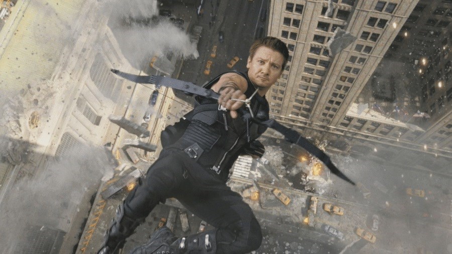 Jeremy Renner, Hawkeye from The Avengers, Will Hit the Tractor |  Famous