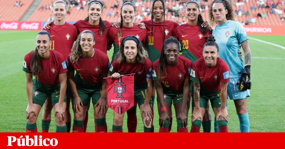 L'équipe nationale féminine entre dans l'histoire et se rend à la Coupe