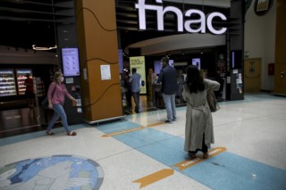 Portugal: Fnac avança com compra de lojas da MediaMarkt