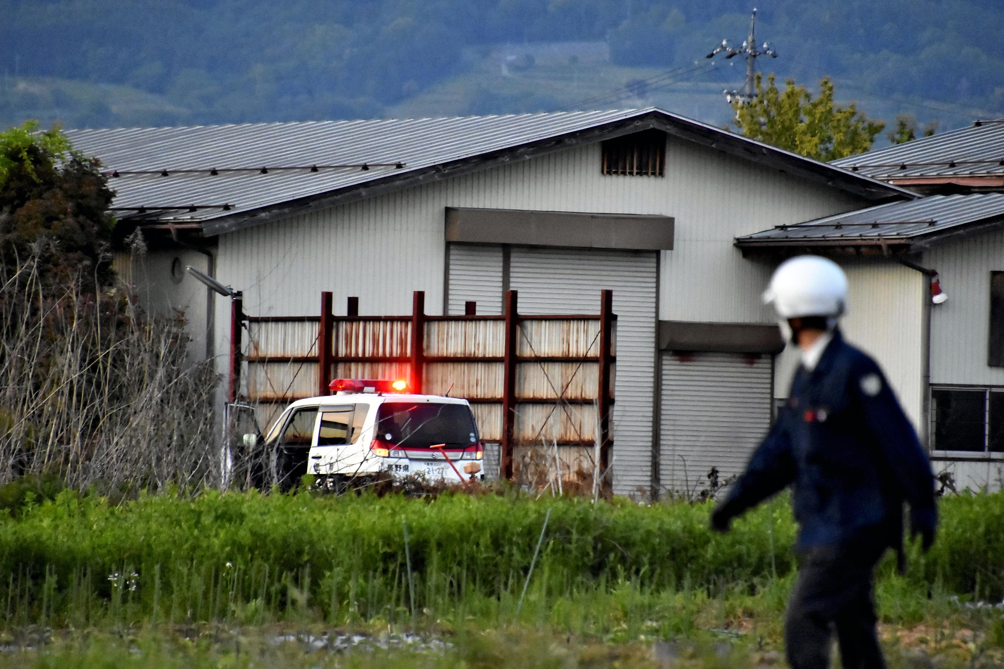 Un hombre mata a tres personas y se atrinchera en una casa en Nakano, Japón |  Japón