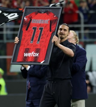Jogadores de futebol mais velhos: 10 de todos os tempos, com Zlatan se  aposentando aos 41 anos