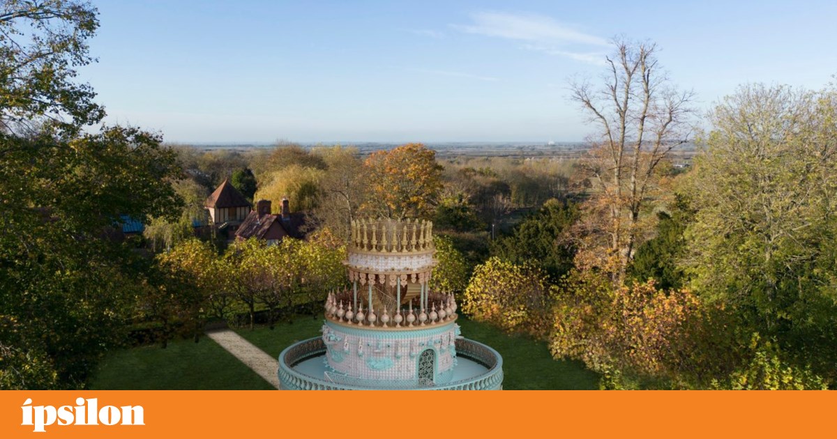 Joanna Vasconcelos’ New Pavilion Will Be ‘The First Delightful Masterpiece of the 21st Century’ |  art Joanna Vasconcelos’ New Pavilion Will Be ‘The First Delightful Masterpiece of the 21st Century’ |  art