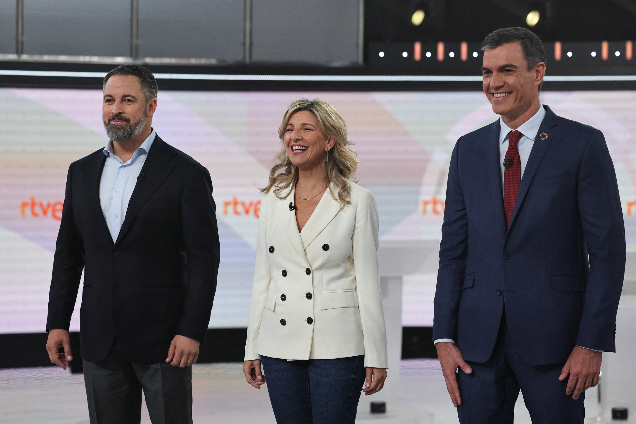 La izquierda española parece unida y feijo en Vox |  España impone la derrota en el debate sin