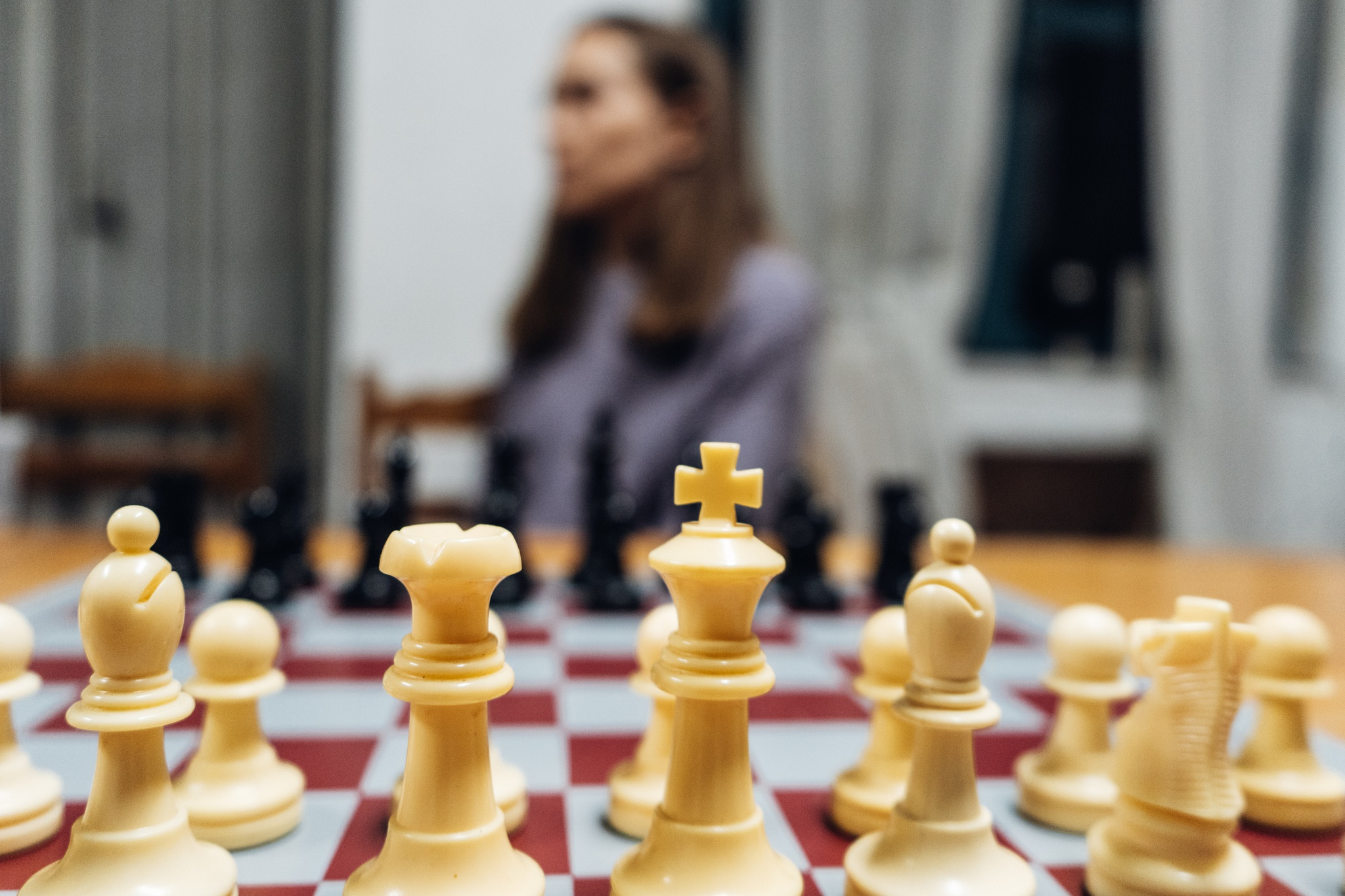 Xadrez contraria direitos humanos ao proibir trans em competições femininas