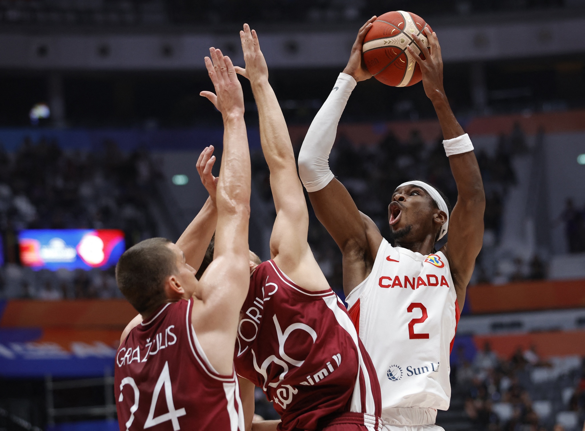 Sérvia bate Canadá e apura-se pela segunda vez para a final do Mundial de  basquetebol - SIC Notícias