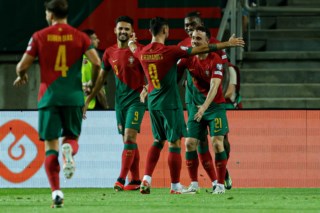 O Artista do Dia: Futebol Português: Dez perguntas para jornalistas