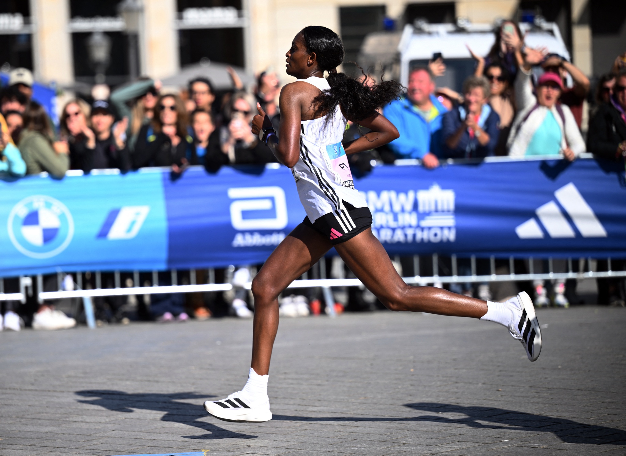 Tenis sales corrida maratona