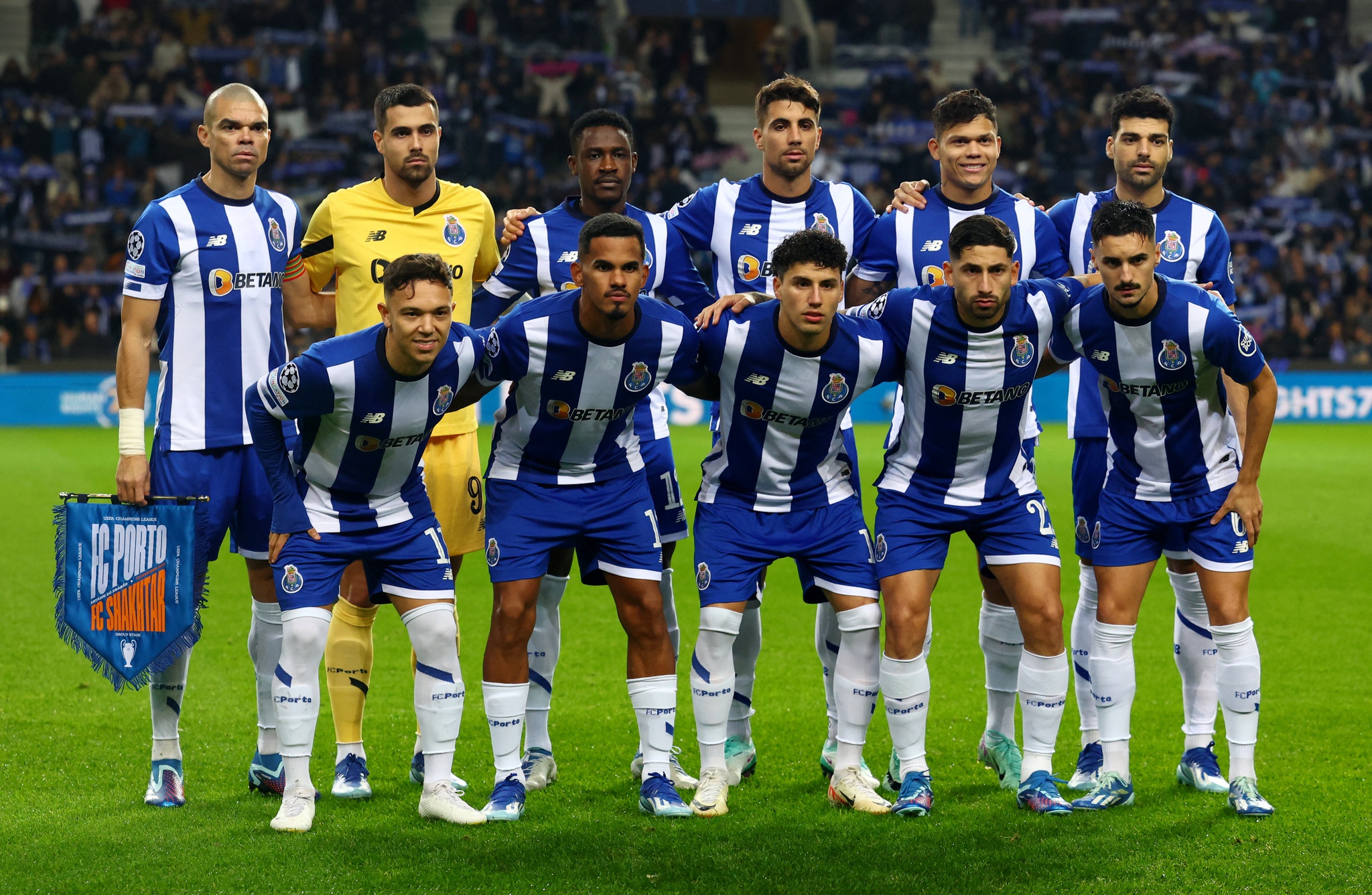 Jogadores do FC Porto consideram justa a passagem aos 'oitavos' da