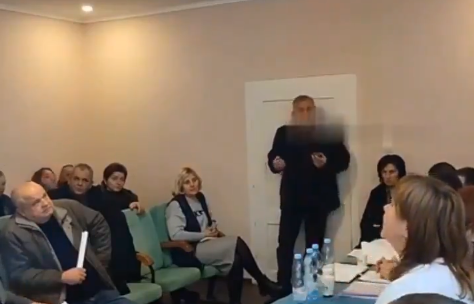 Político local ucraniano detona granadas en una reunión |  Ucrania