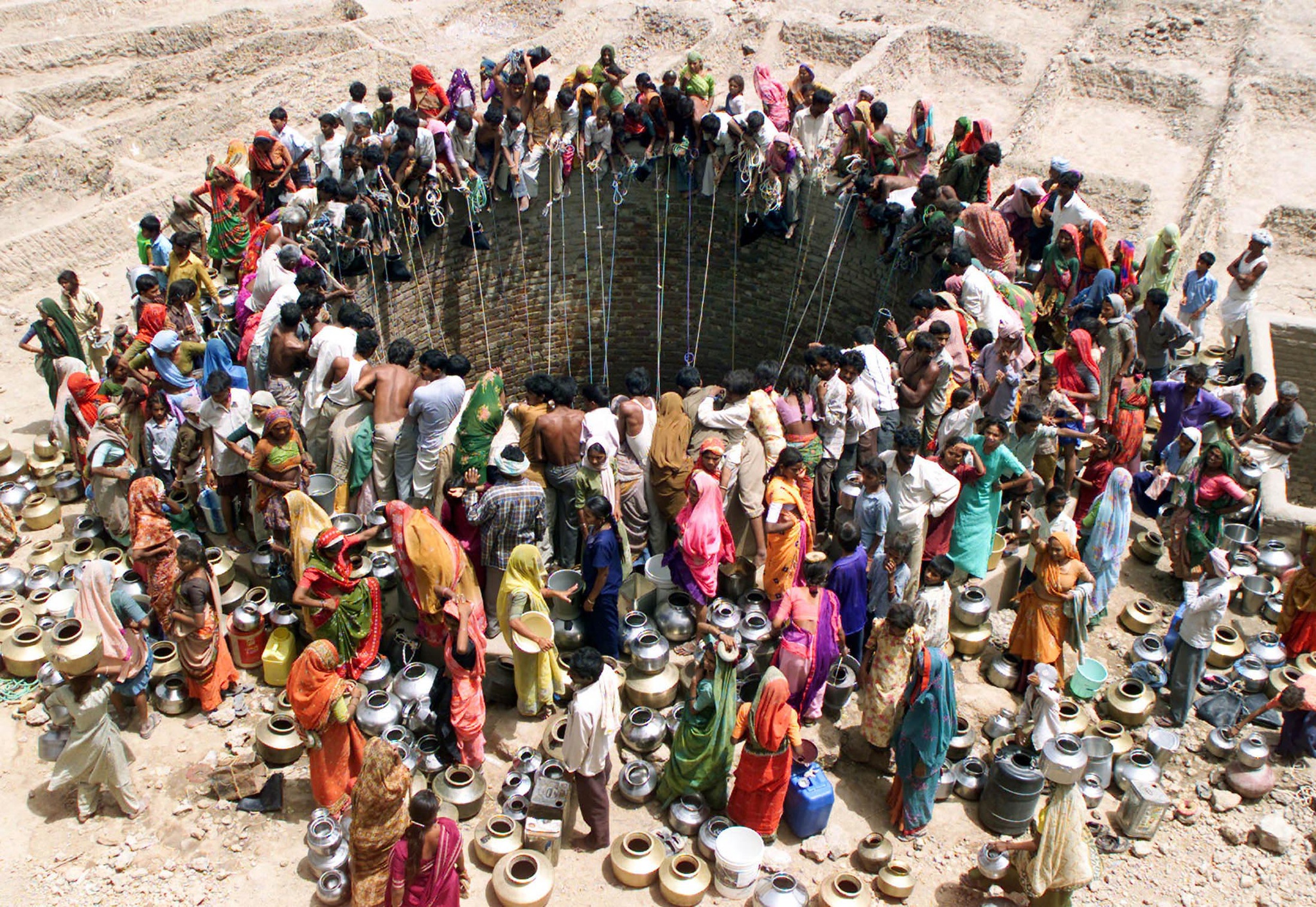 In einer heißen Welt mit mehr Menschen gibt es immer weniger Grundwasser  Wasser