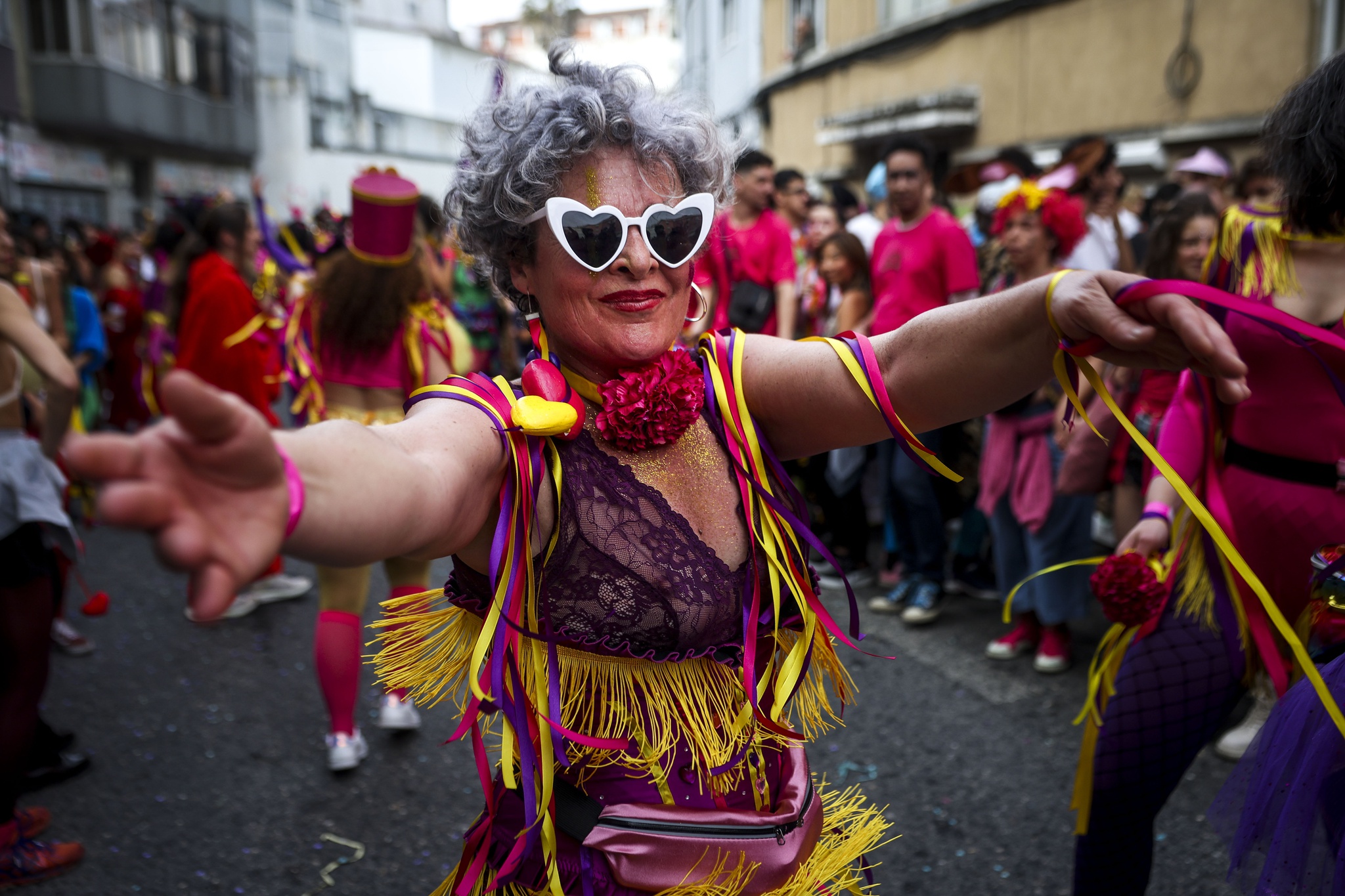 Governo concede tolerância de ponto na terça-feira de Carnaval