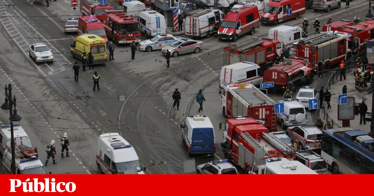 A dam exploded in the Russian Ural region and thousands of people were evacuated from their homes Russia A dam exploded in the Russian Ural region and thousands of people were evacuated from their homes Russia