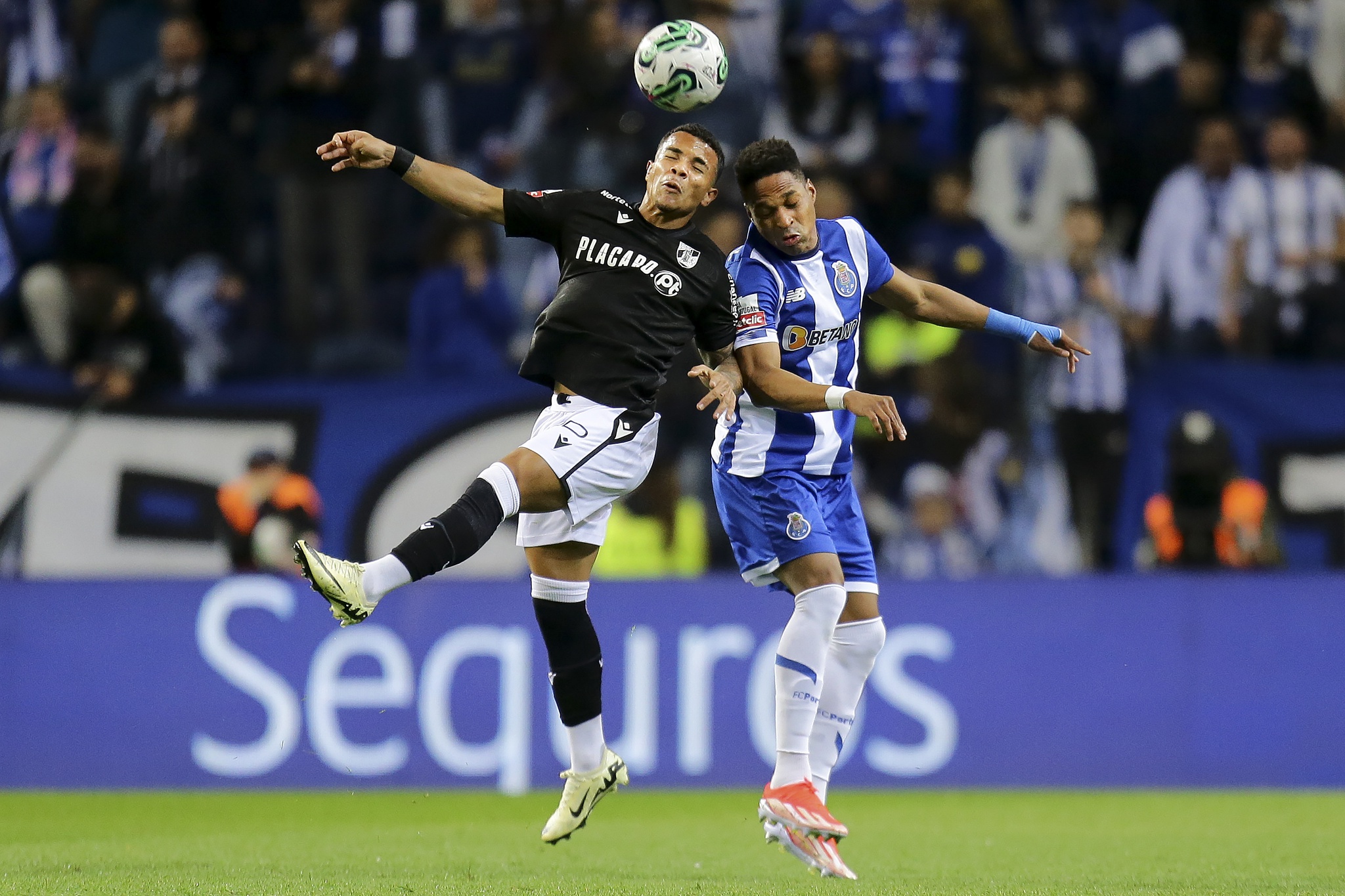 Le FC Porto vaincu par les nerfs et l’efficacité de Vitória |  Chronique du jeu