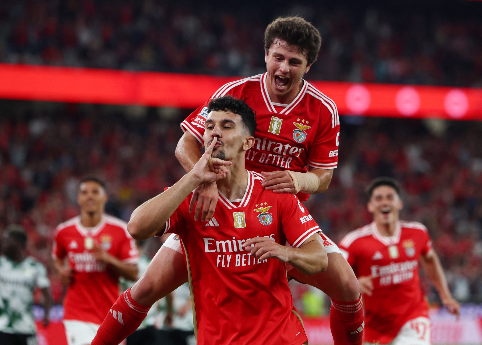 Benfica gewinnt aber mit Vorsprung in der Europa League |  Fußball
