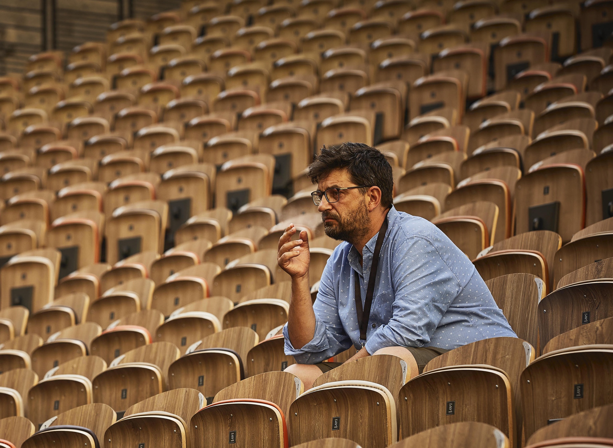 Tiago Rodrigues : « Le théâtre n’est pas de la politique.  Le combat se déroule dans l’arène civique” |  Entretien