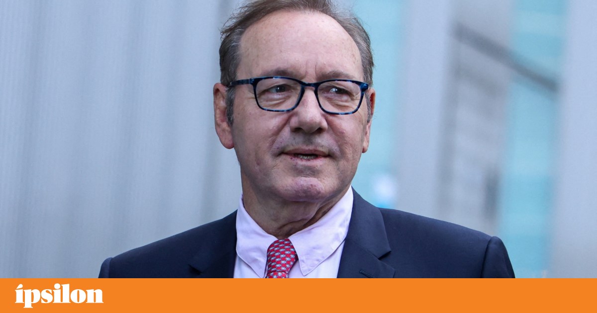 Kevin Spacey to stand trial in England again due to prosecutorial error | Sexual harassment Kevin Spacey to stand trial in England again due to prosecutorial error | Sexual harassment