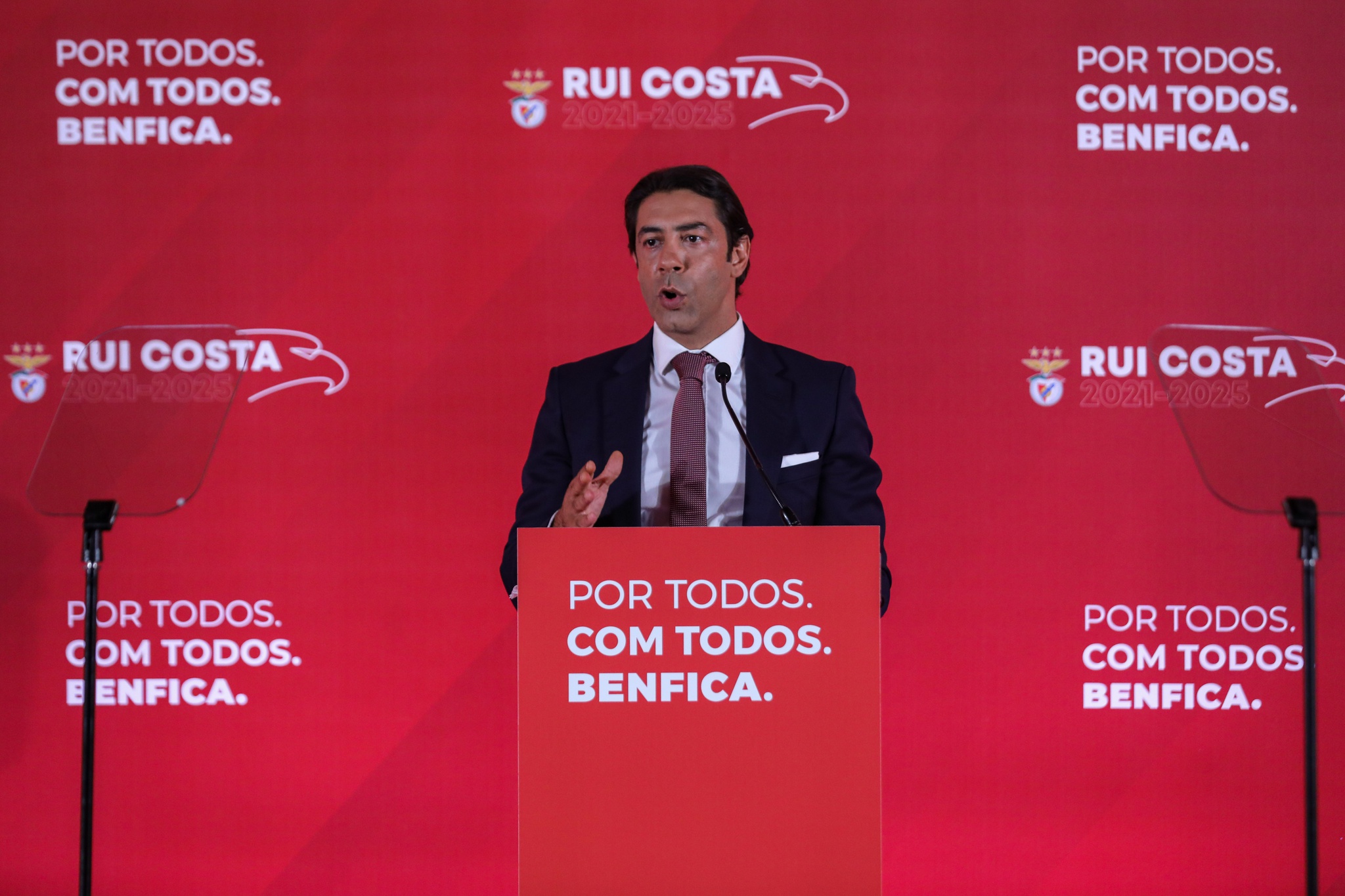 Rui Costa garantit que Roger Schmidt restera à Benfica en 2024-25 |  Football national
