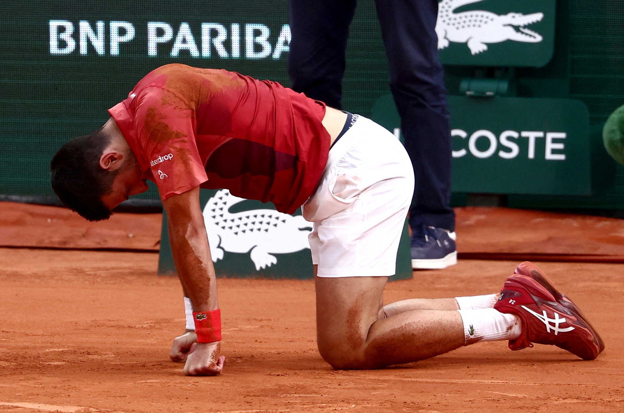 Une blessure au genou contraint Djokovic à déclarer forfait pour Roland-Garros |  Tennis