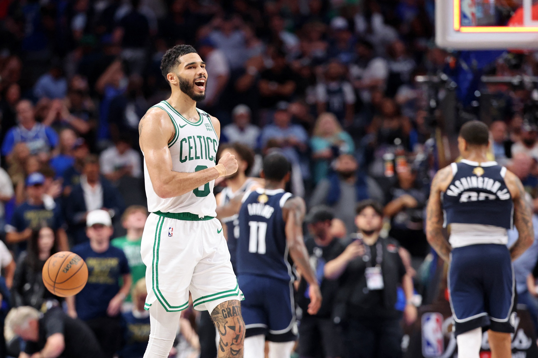 Les Celtics gagnent à Dallas et sont à un triomphe de leur 18e titre NBA |  NBA