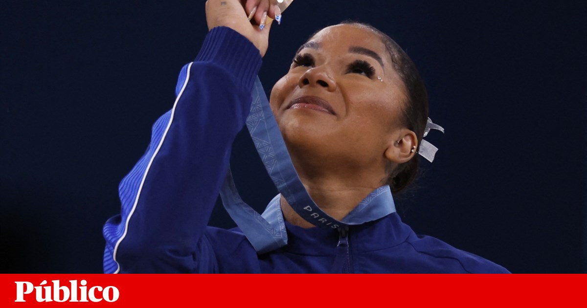 Six days later the score changes and Jordan Chiles returns with the bronze medal | Gymnastics Six days later the score changes and Jordan Chiles returns with the bronze medal | Gymnastics