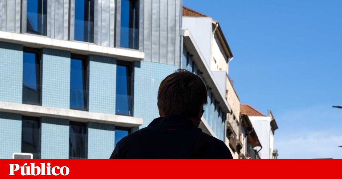 Deduções do IRS: Oposição Desafia PSD e CDS a Mudar Regras, PS Mantém Distância