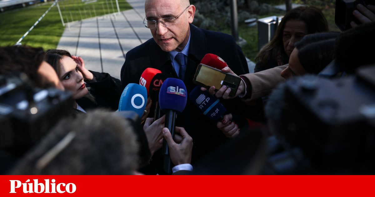 Pedro Passos Coelho Stays Away from Politics Despite Presidential Speculations