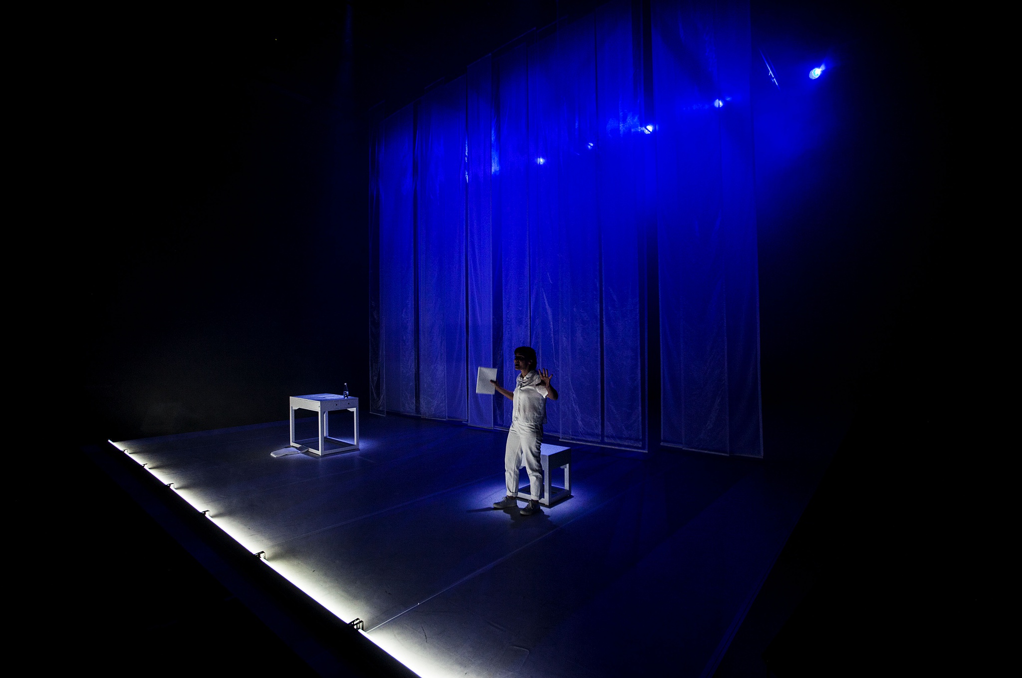 asm adriano miranda - 11 Junho 2018 - Portugal, Porto - peca de teatro LONGE, uma co-producap Noitarder e Teatro Municipal do Porto, no Teatro Campo Alegre, encenacao de Raquel S. - espectaculo de abertura do FITEI, festival de teatro de expressao iberica