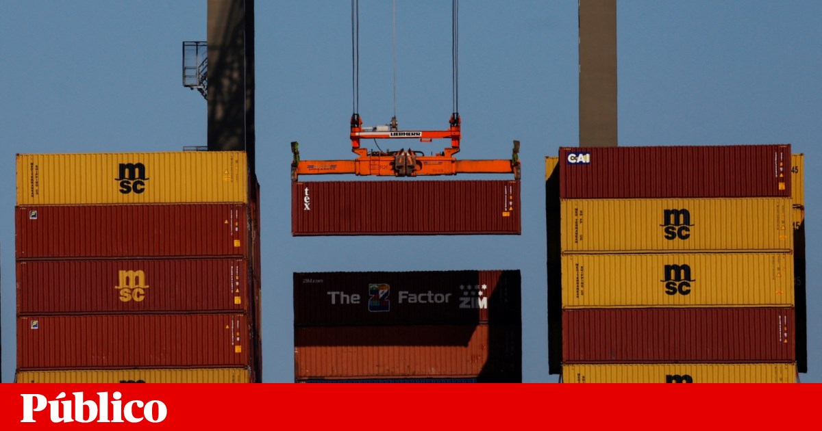 Shocking Figures: 44% of Portugal's Exports to the US Evade New Tariffs!