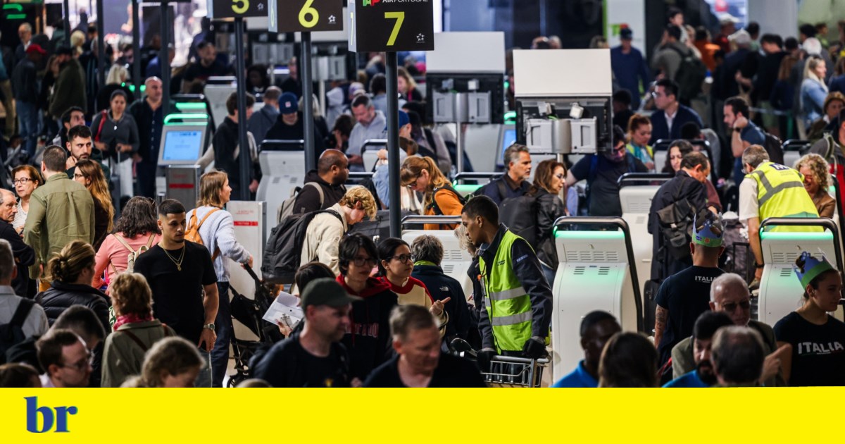 Luanda quer ser conexão entre Brasil e Portugal. Viajantes devem pesquisar preços