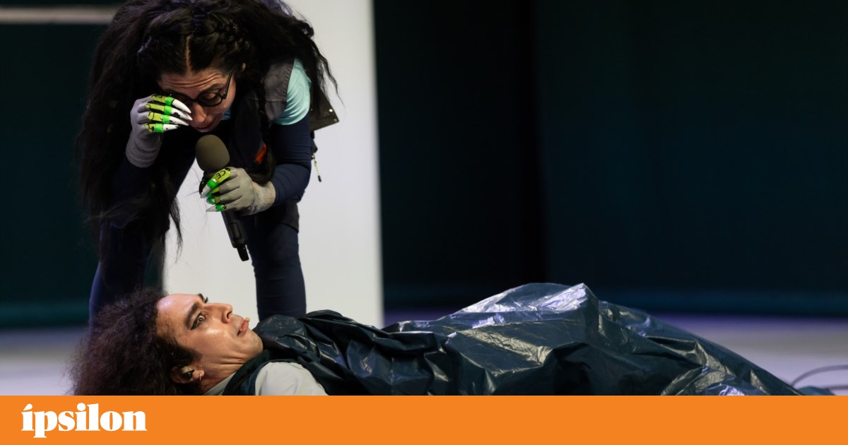 Vampiros exaustos num Chile onde se explora a energia humana e não-humana