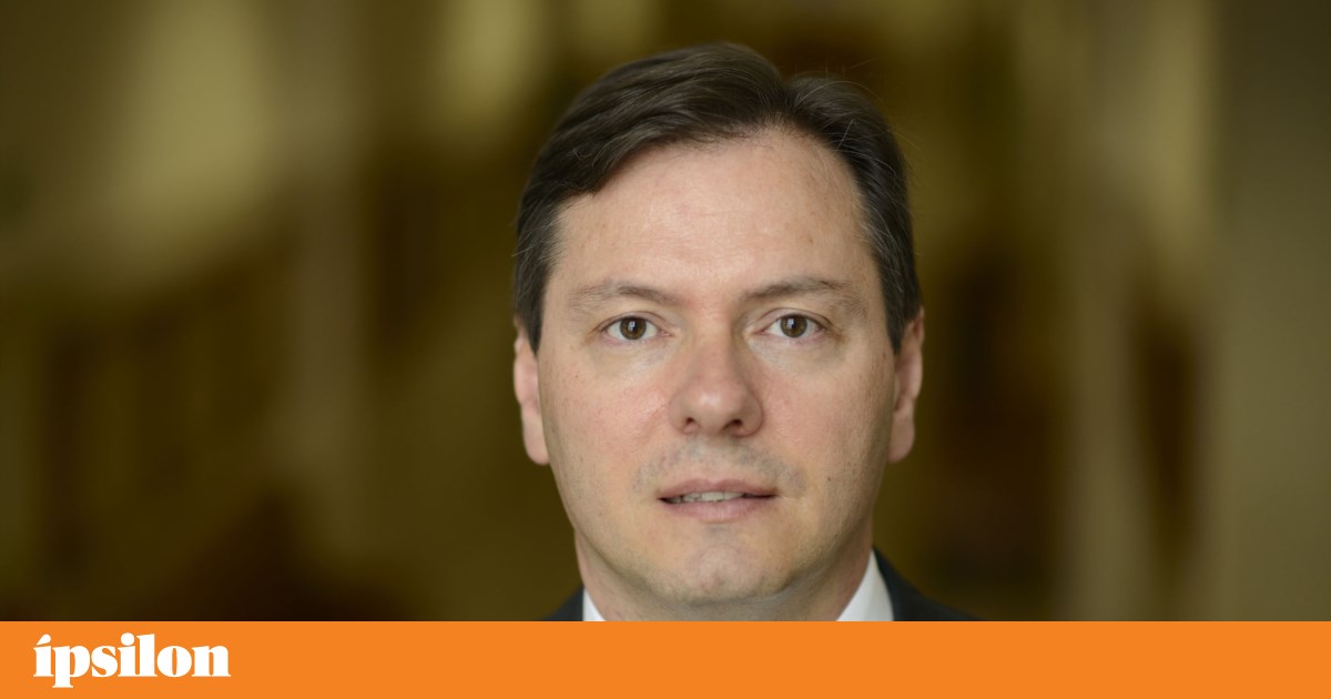 Vice-reitor de Coimbra: “Promover o debate da descolonização é uma necessidade real”