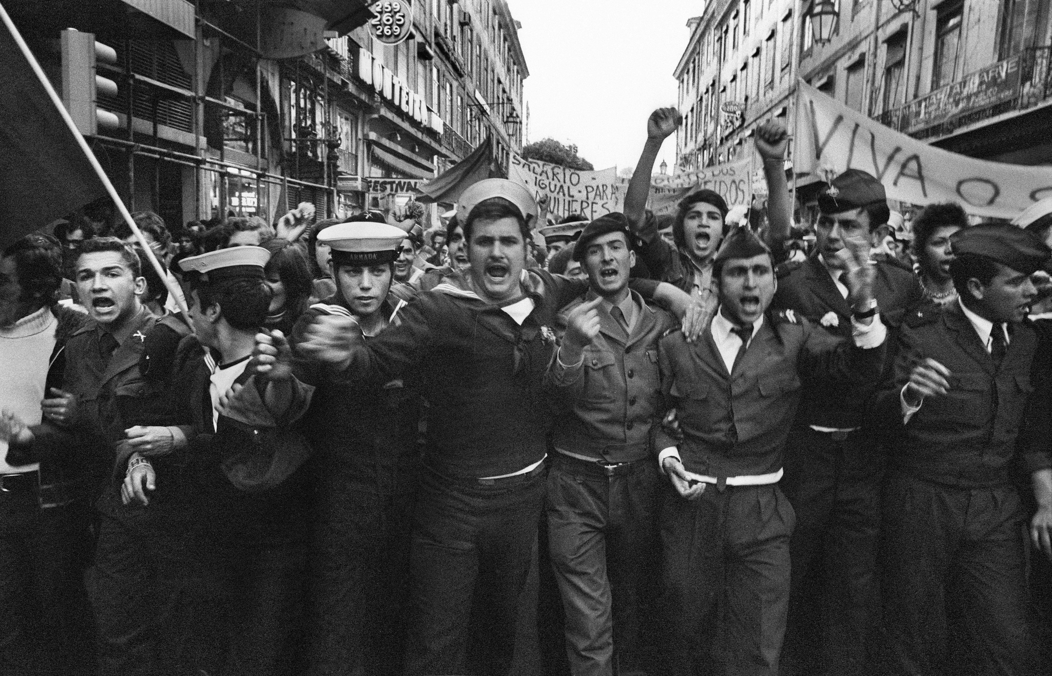 fotojornalismo,fotografia,pide,historia,culturaipsilon,25-abril,