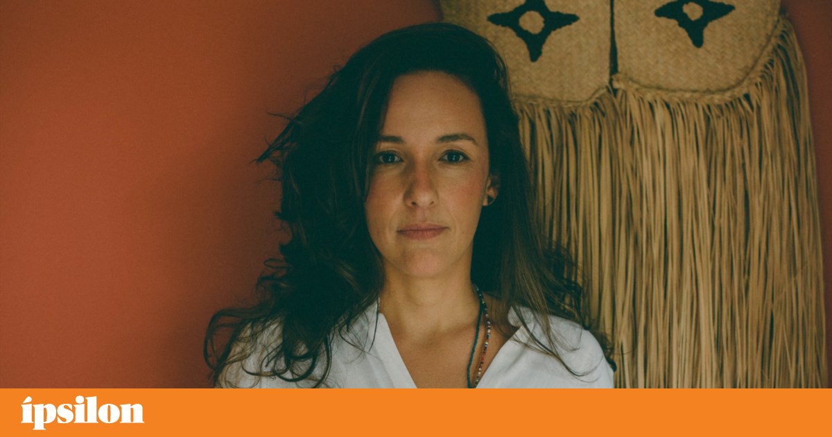 <em>Podcast</em> do Encontro de Leituras: Juliana Leite e o romance <em>Humanos Exemplares</em>