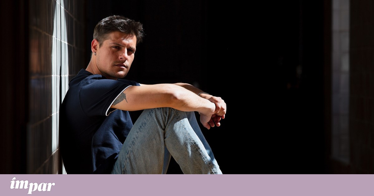 “Escândalo na Justiça: Actor Carloto Cotta Enfrenta Julgamento por Violação e Sequestro em Outubro!” #ÚltimasNotícias #Portugal “Escândalo na Justiça: Actor Carloto Cotta Enfrenta Julgamento por Violação e Sequestro em Outubro!” #ÚltimasNotícias #Portugal