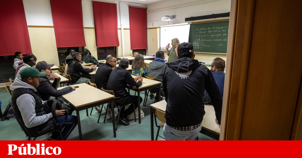 "Governo Revela Novas Restrições: Visto de Procura de Trabalho Só para Imigrantes Qualificados! Descubra as Consequências!" #ÚltimasNotícias #Portugal "Governo Revela Novas Restrições: Visto de Procura de Trabalho Só para Imigrantes Qualificados! Descubra as Consequências!" #ÚltimasNotícias #Portugal