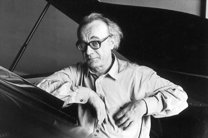 ALFRED BRENDEL ++ -01/08/28-