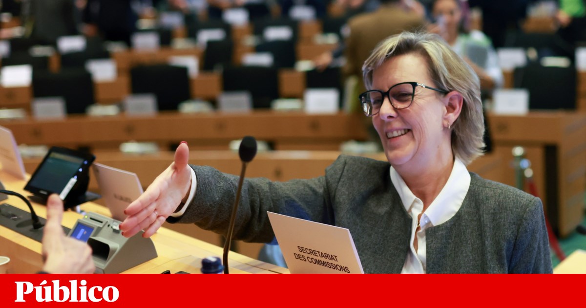 Maria Luís Albuquerque: Se Regressasse às Finanças, Taxa sobre Poupança e Investimentos Seria Eliminada