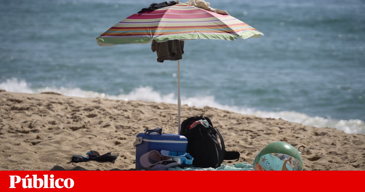 August Tourism in Portugal Sees Dip in Foreign Visitors as Locals Flock to Algarve