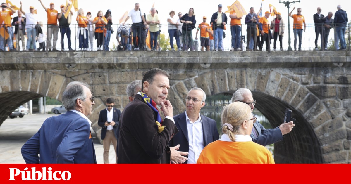 Political Clash in Lisbon: Moedas Accused of Lying as Parties Spar Over Gloria Elevator Tragedy