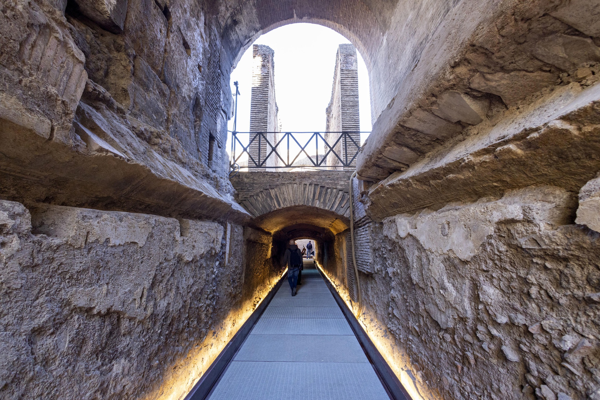 epa12436789 The Passageway of Emperor Commodus (Passaggio di Commodo) is seen at the Colosseum Archaeological Park in Rome, Italy, 07 October 2025. It has been inaugurated at the Colosseum and is now open to the public. EPA/ANSA/MASSIMO PERCOSSI