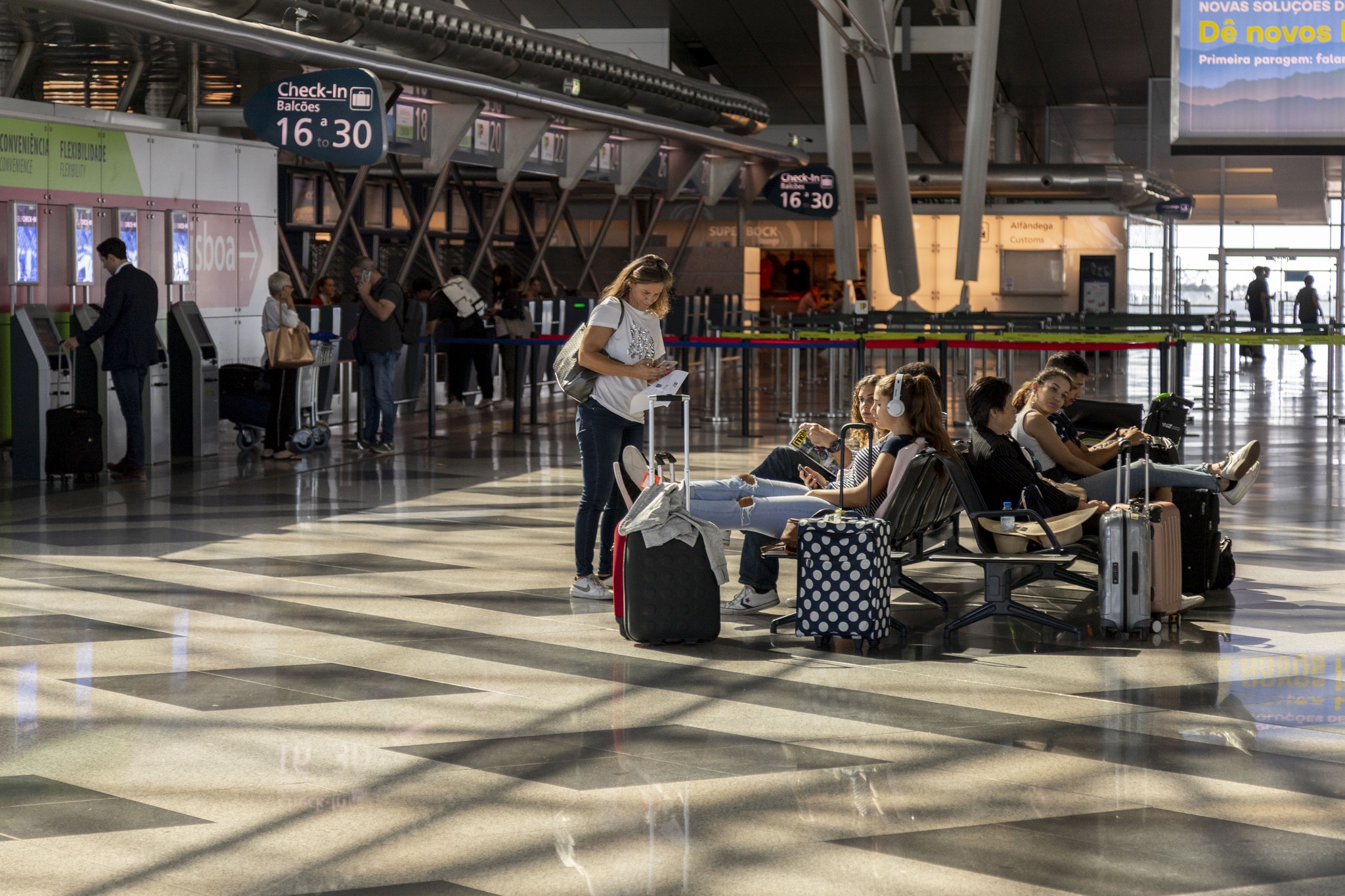 afr andre rodrigues - 28 setembro 2018 - PORTUGAL, , Porto - Aeroporto Francisco Sa Carneiro - Greve da companhia de aviacao lowcost Ryanair - passageiros