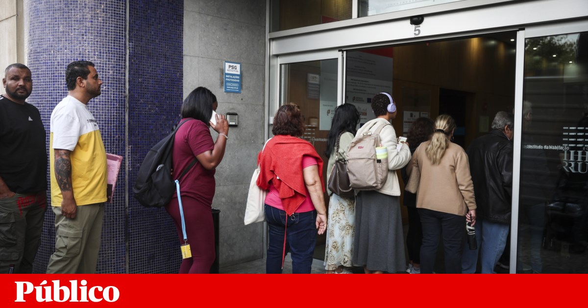 Featured image for article: Lisbon's Housing Support Crisis: IHRU Faces Protests Over Rent Aid Delays – What Expats Should Know