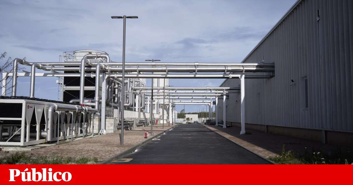 Large investments in Sines need "lots of energy, lots of water, and lots of people"